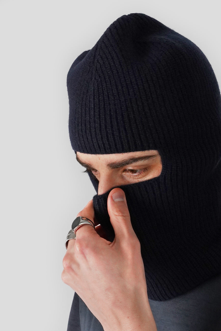 Maison Margiela - CAGOULE BLEU MARINE - LE LABO STORE