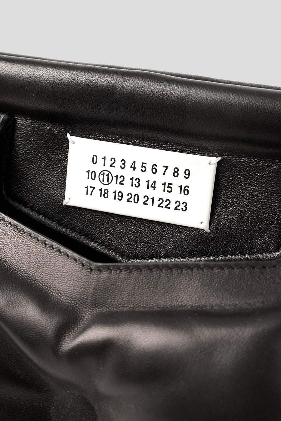 Maison Margiela - SAC GLAM SLAM CLASSIQUE NOIR - LE LABO STORE