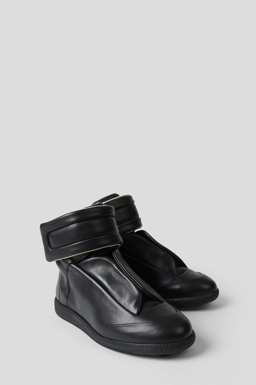 Maison Margiela - BLACK FUTURE SNEAKERS  - LE LABO STORE
