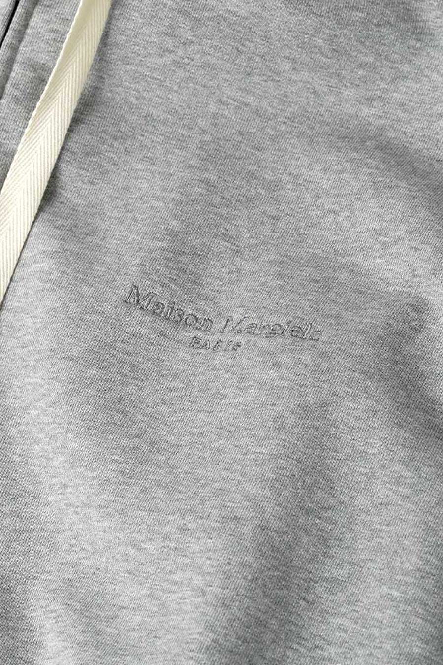 Maison Margiela - SWEATSHIRT À CAPUCHE ZIPPÉ GRIS - LE LABO STORE