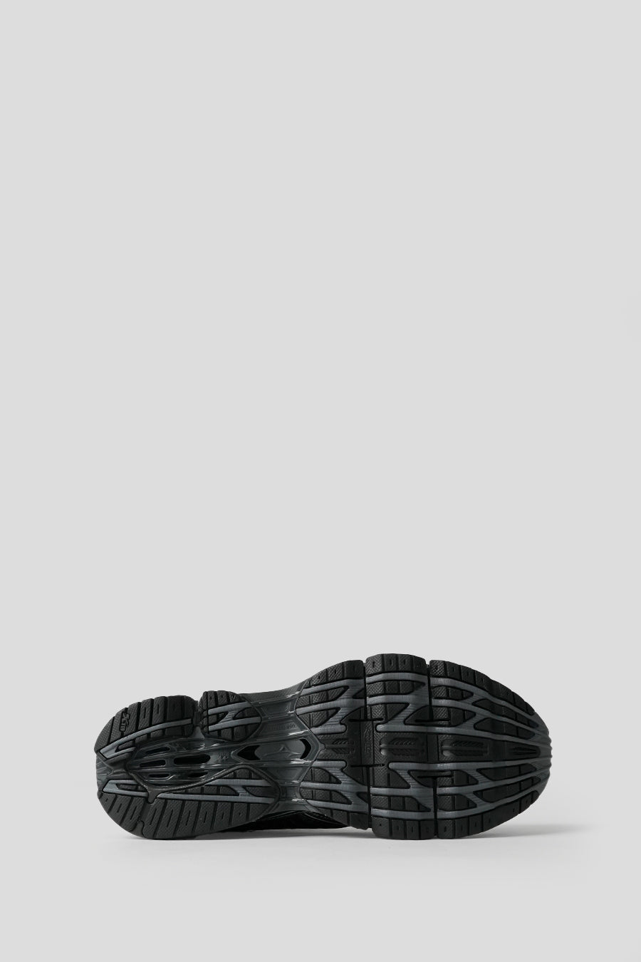 Mizuno - SNEAKERS WAVE PROPHECY LS BLACK SAND, BLACK ET METALLIC GRAY - LE LABO STORE