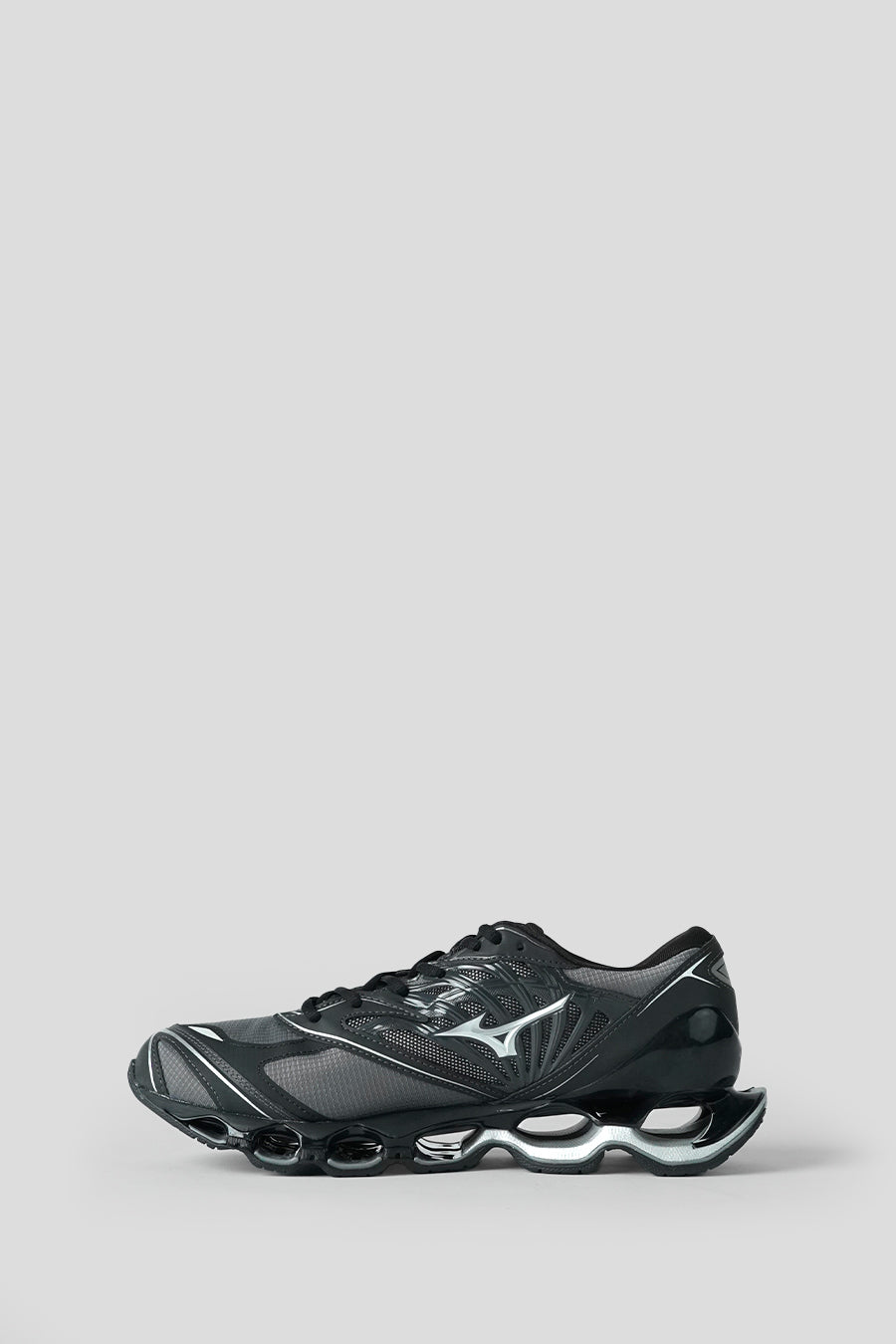 Mizuno - SNEAKERS WAVE PROPHECY LS GTX QUIED SHADE, SILVER ET BLACK - LE LABO STORE