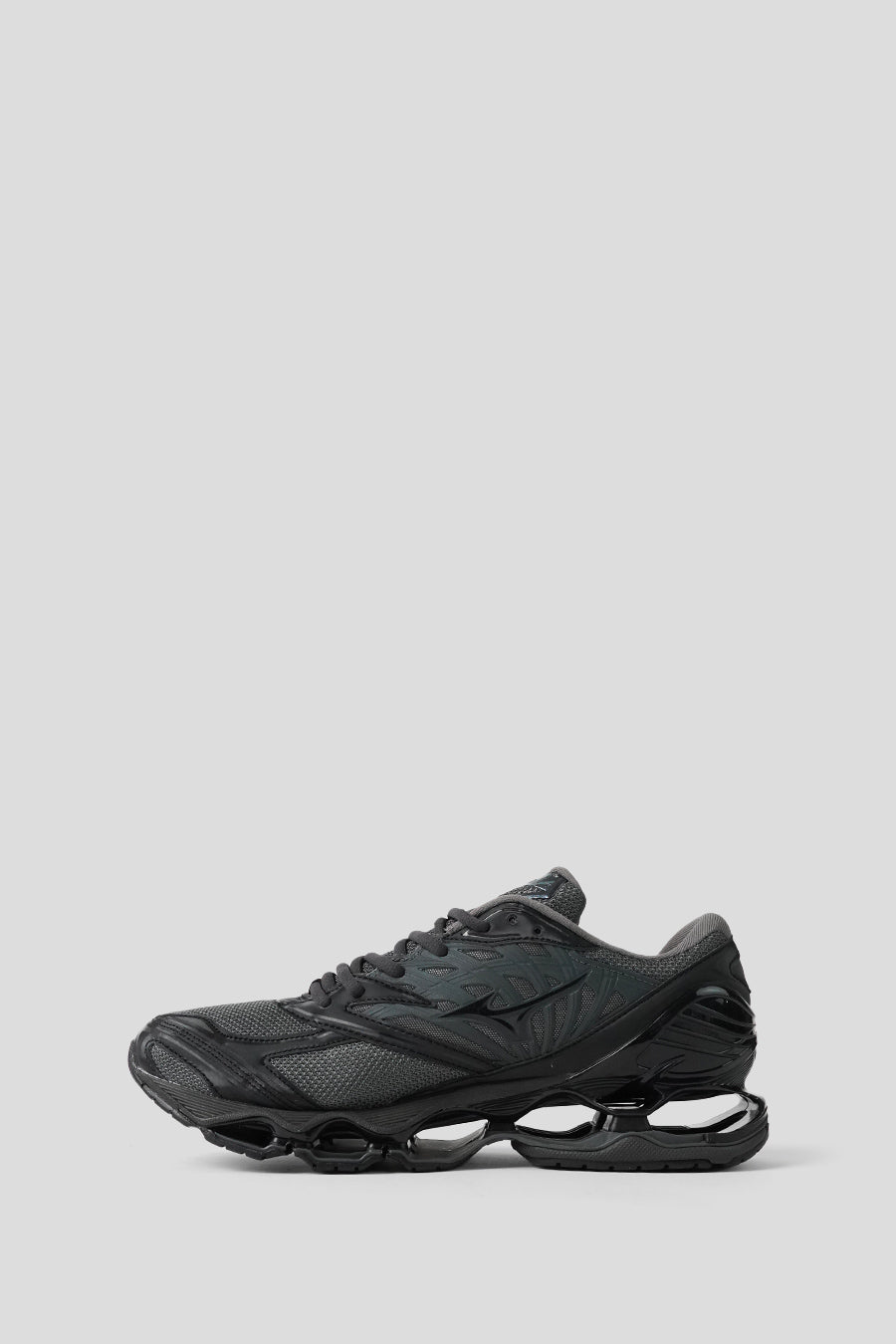 Mizuno - SNEAKERS WAVE PROPHECY LS IRON GATE, BLACK ET BLACK SAND - LE LABO STORE