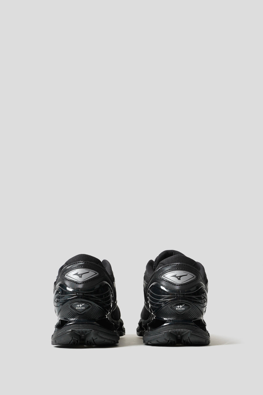 Mizuno - BLACK WAVE PROPHECY LS SNEAKERS - LE LABO STORE