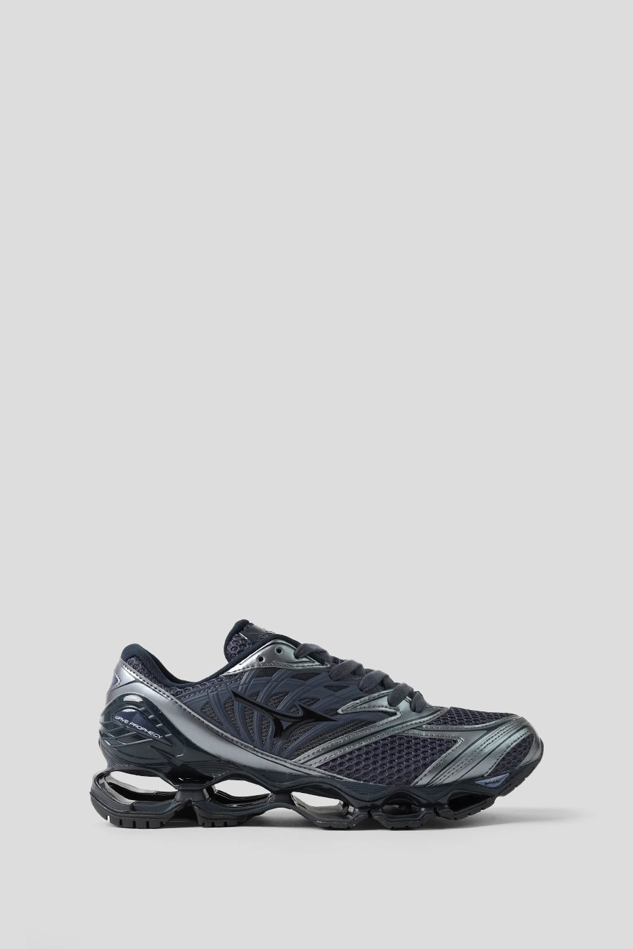 Mizuno - SNEAKERS WAVE PROPHECY LS ODYSSEY GRAY, BLACK ET METALLIC GRAY - LE LABO STORE