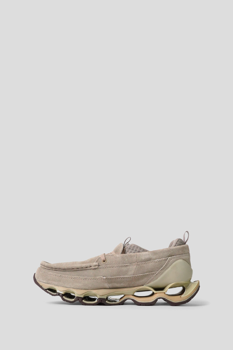 Mizuno - WAVE PROPHECY MOC VINTAGE KHAKI AND MOLÈNE SNEAKERS - LE LABO STORE