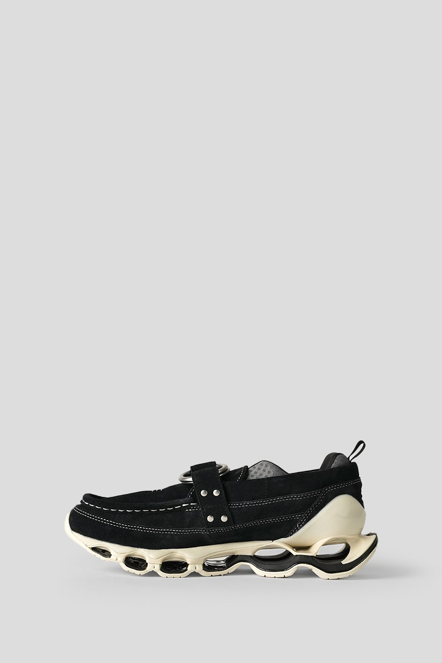 Mizuno - BLACK QUIET SHADE AND SILVER BIRCH WAVE PROPHECY RING MOC KOBAYASHI SNEAKERS - LE LABO STORE