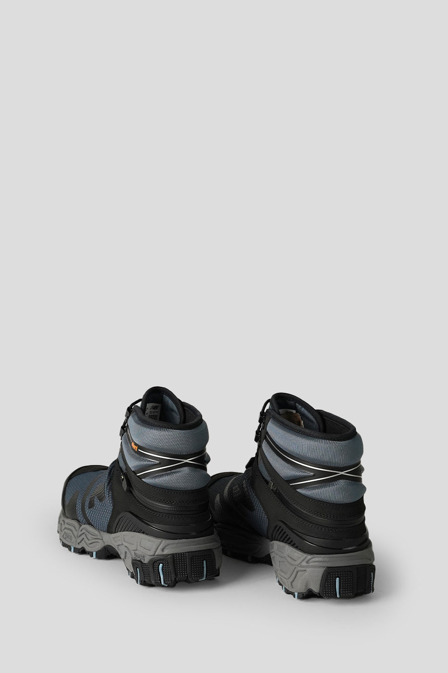 NEW BALANCE - SNEAKERS TOKYO DESIGN STUDIO MSNB1 ZINC BLUE, SHADOW BLUE ET BLACK - LE LABO STORE