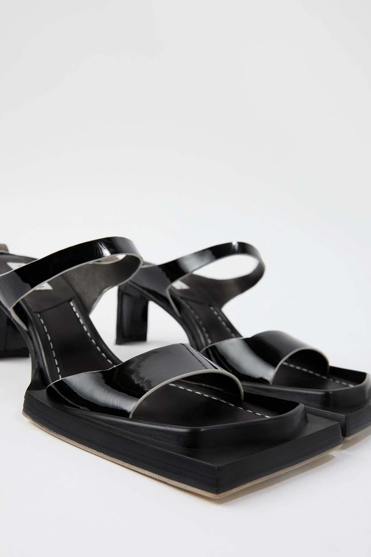 Miista BLACK REN SANDALS – LE LABO STORE - Main Image
