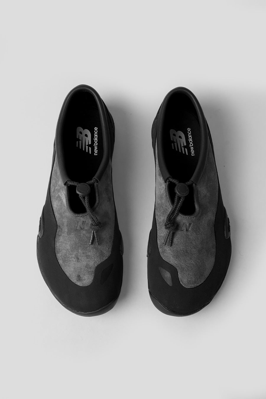 NEW BALANCE - MT10T MAGNET AND BLACK CEMENT SHOES - LE LABO STORE