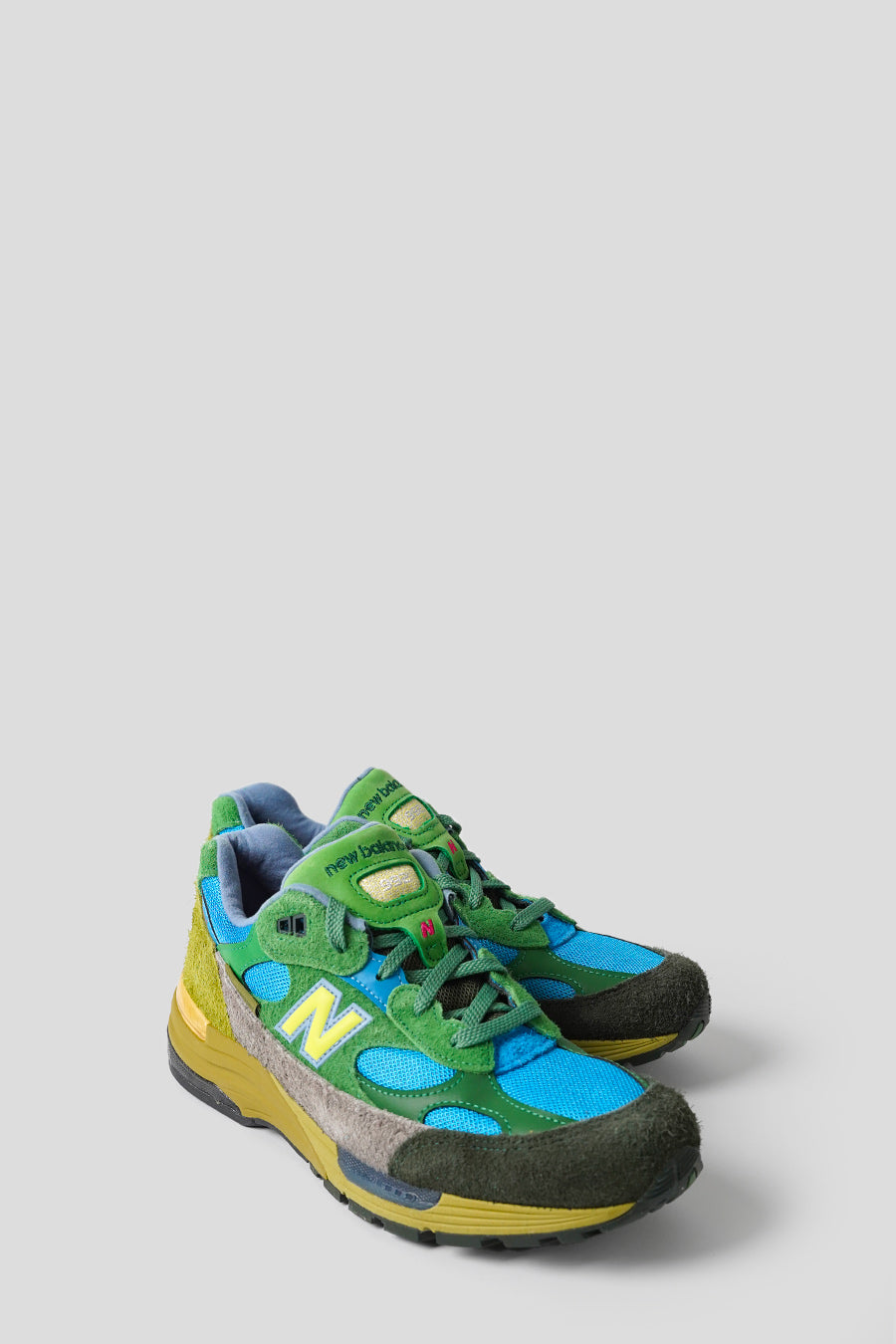 NEW BALANCE - GREEN ET BLUE 992 MADE IN USA X SALEHE BEMBURY 