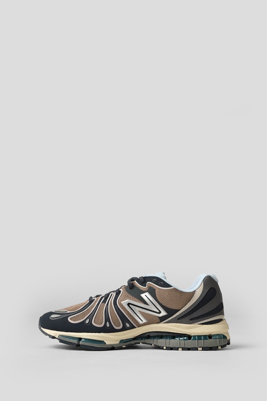 NEW BALANCE - SNEAKERS 1890 OUTERSPACE ET MUSHROOM - LE LABO STORE