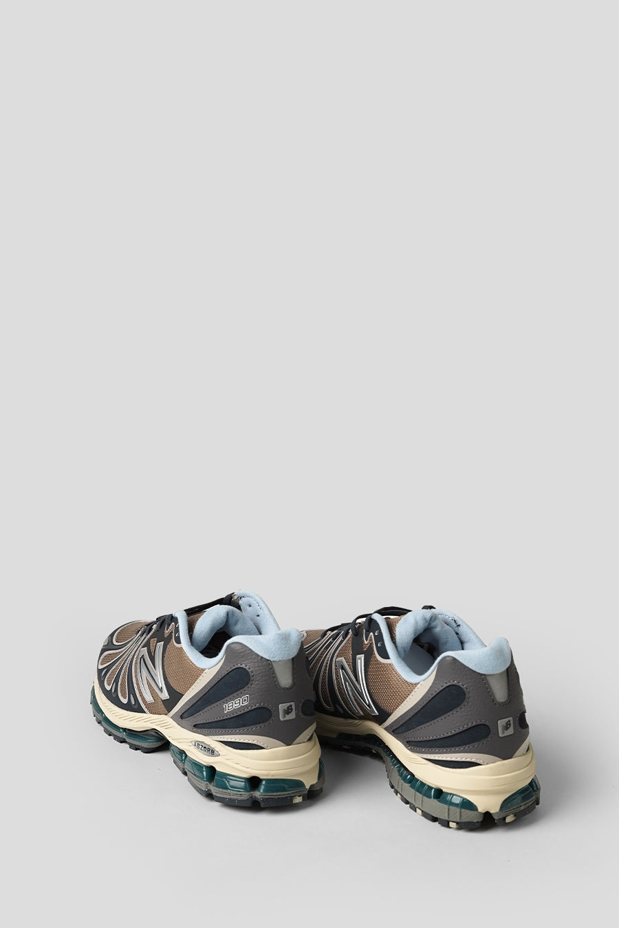 NEW BALANCE - SNEAKERS 1890 OUTERSPACE ET MUSHROOM - LE LABO STORE