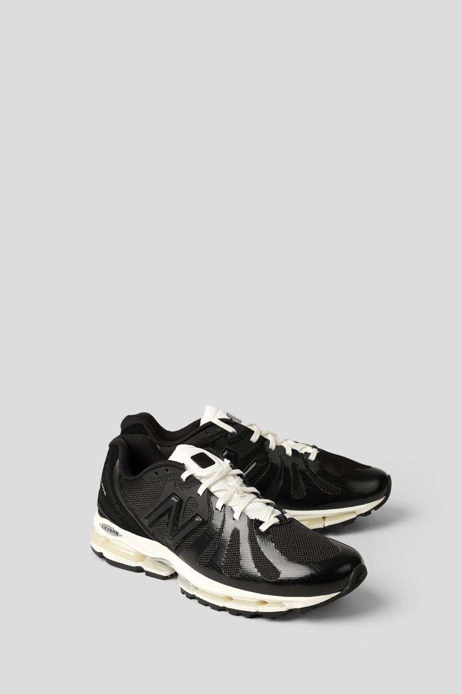 NEW BALANCE - SNEAKERS 1890 X JJJJOUND BLACK ET WHITE - LE LABO STORE