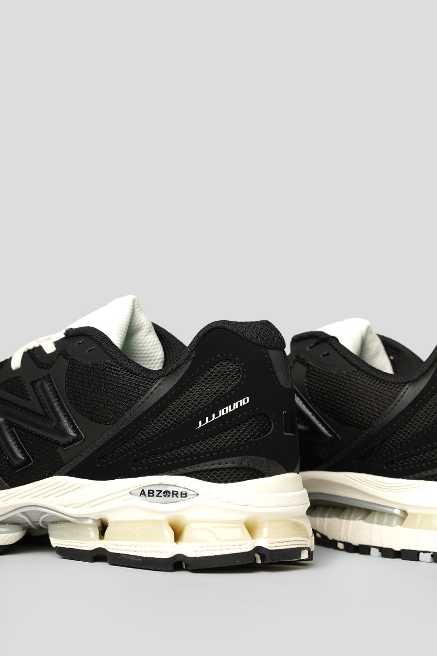 NEW BALANCE - SNEAKERS 1890 X JJJJOUND BLACK ET WHITE - LE LABO STORE