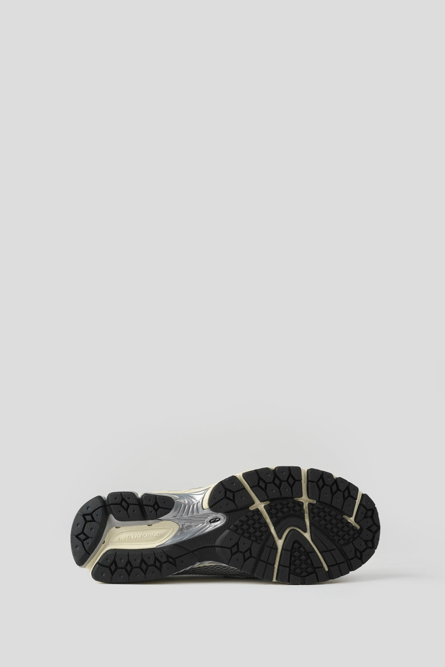 NEW BALANCE - SNEAKERS U1906LAE SILVER ET SHADOW GREY - LE LABO STORE