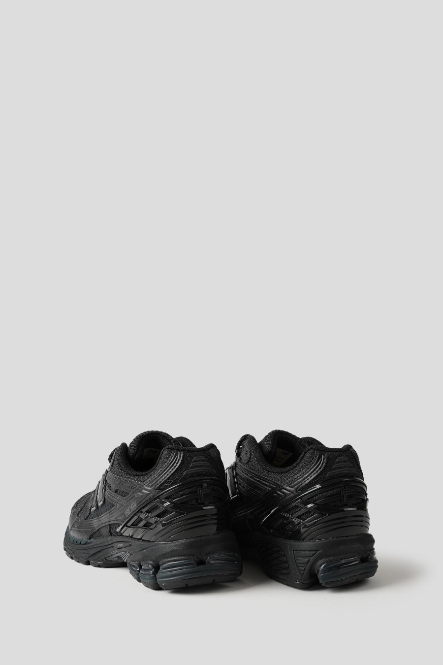 NEW BALANCE - SNEAKERS 1906NJ BLACK ET PHANTOM BLACK - LE LABO STORE