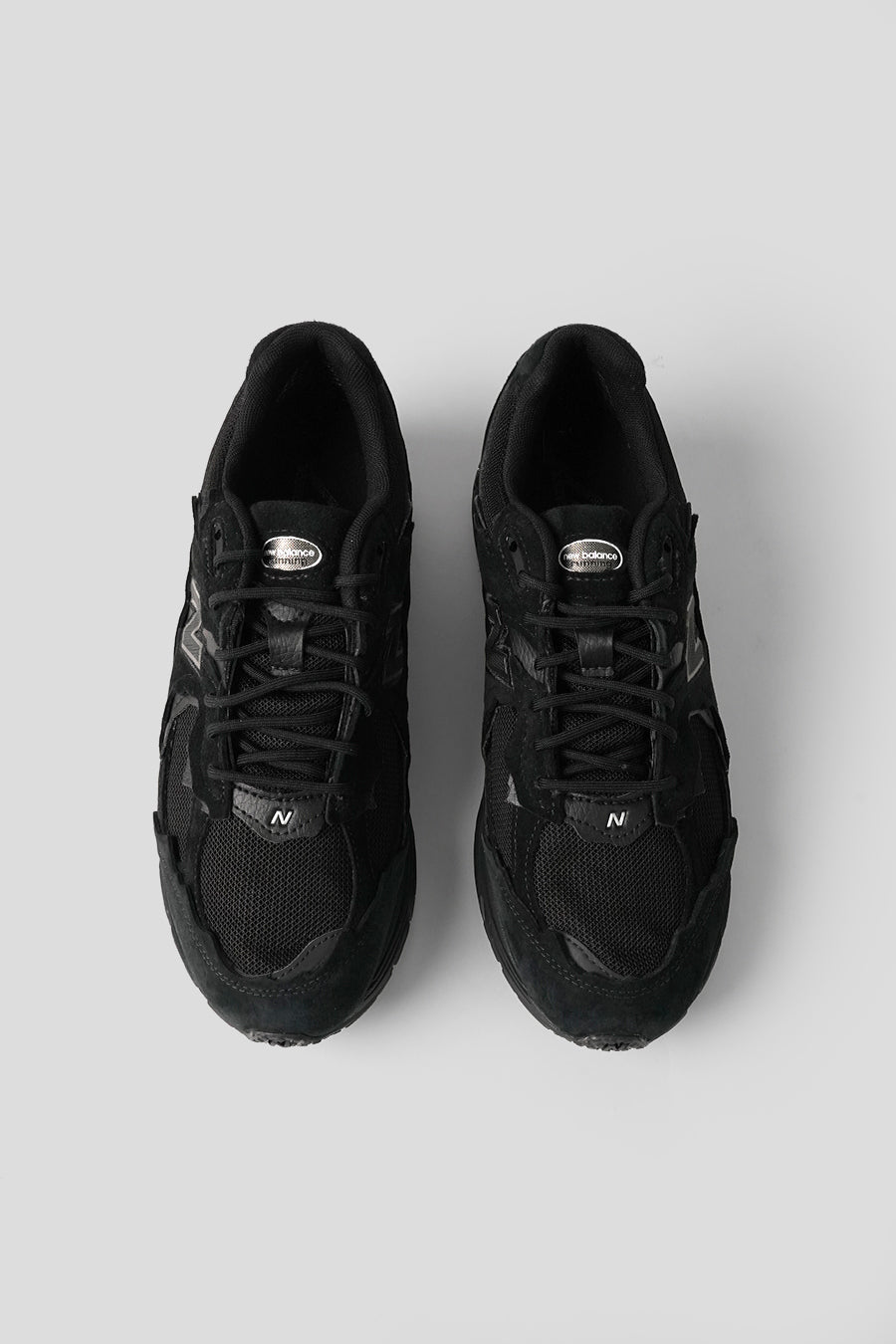 NEW BALANCE - BLACK AND BLACK METALLIC 2002DXB SNEAKERS - LE LABO STORE
