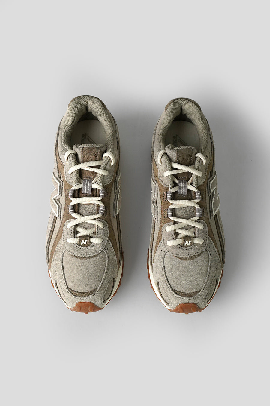 NEW BALANCE - SNEAKERS 204L ARID STONE ET THUNDER BROWN - LE LABO STORE