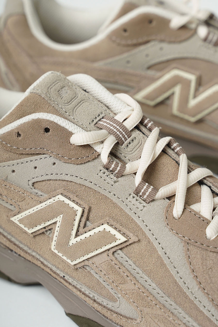 NEW BALANCE - SNEAKERS 204L MUSHROOM ET ARID STONE - LE LABO STORE