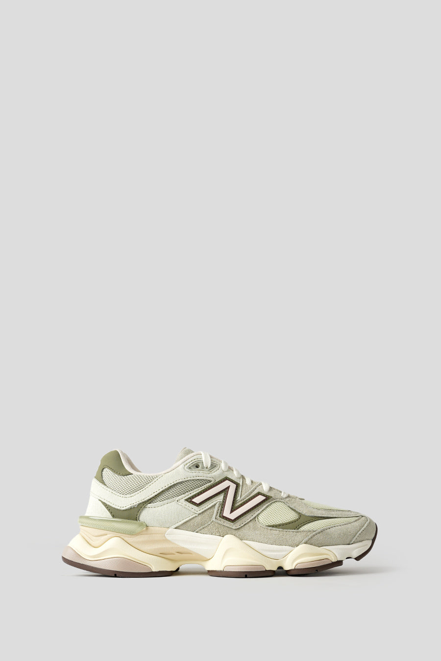 NEW BALANCE - SNEAKERS 9060EEC OLIVINE LICHEN GREEN ET DARK OLIVINE - LE LABO STORE