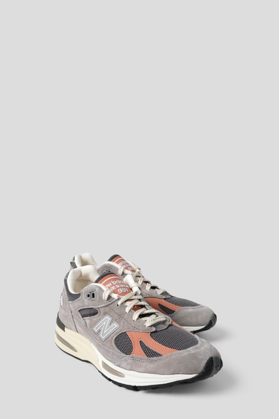 NEW BALANCE - SNEAKERS 991 V2 MADE IN UK ELEPHANT SKIN AND CORK AND DARK GULL GREY - LE LABO STORE