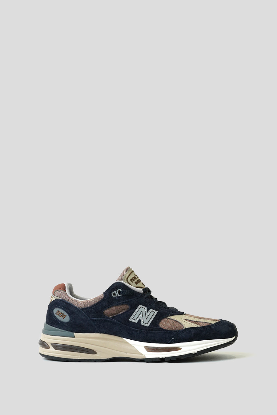 NEW BALANCE - AFTER MIDNIGHT AND SEPIA TINT 991V2 MADE IN UK SNEAKERS - LE LABO STORE