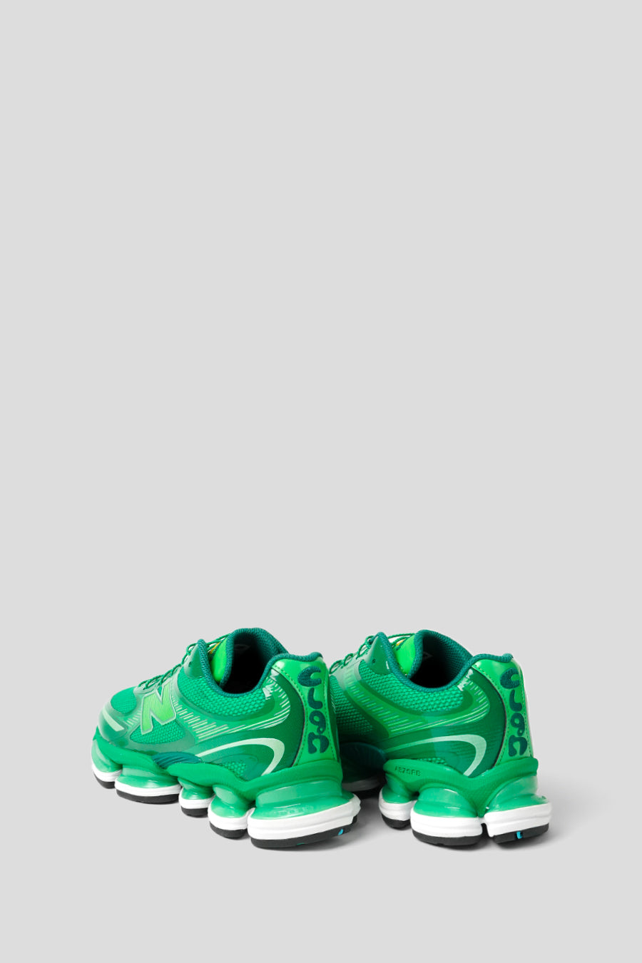 NEW BALANCE -  BRIGHT GREEN AND CLASSIC GREEN ABZORB 2000 X AMINÉ 