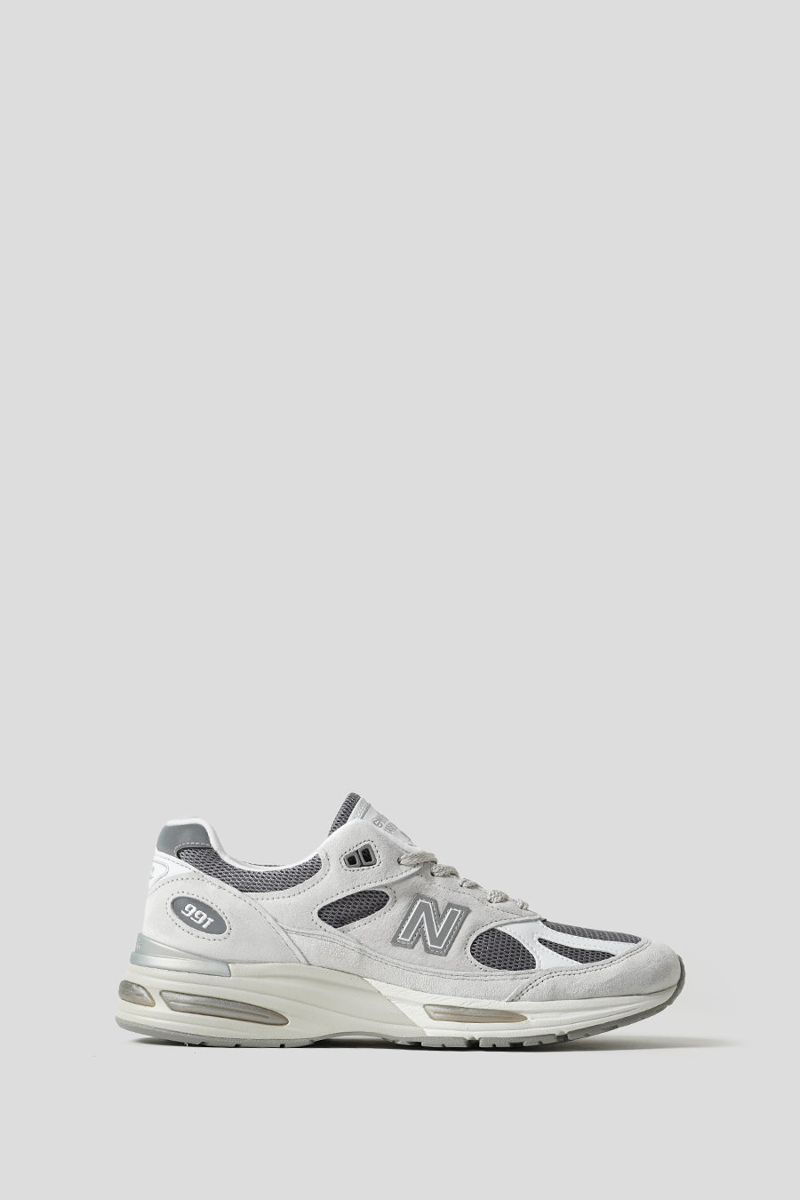 NEW BALANCE - GREY MADE IN UK 991V2 SNEAKERS - LE LABO STORE