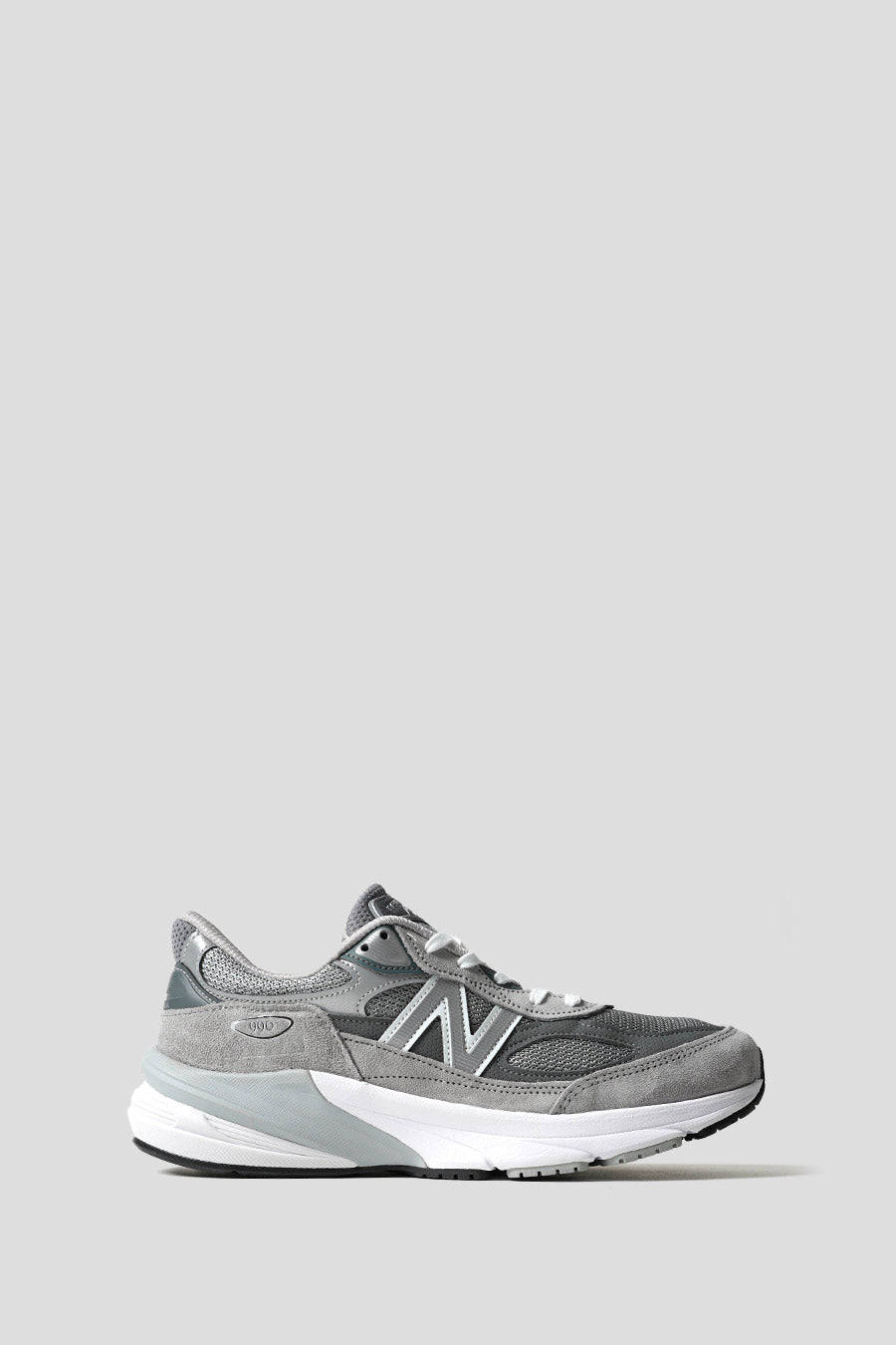 NEW BALANCE - SNEAKERS MADE IN USA M990V6 GRISES - LE LABO STORE