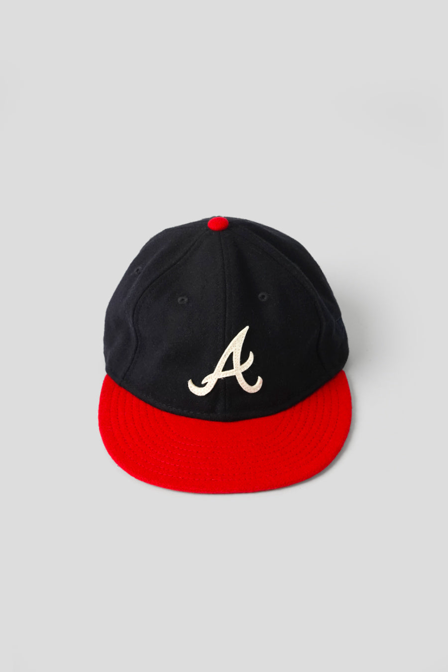 NEW ERA - CASQUETTE 9FIFTY HERITAGE BLEU MARINE ET ROUGE - LE LABO STORE