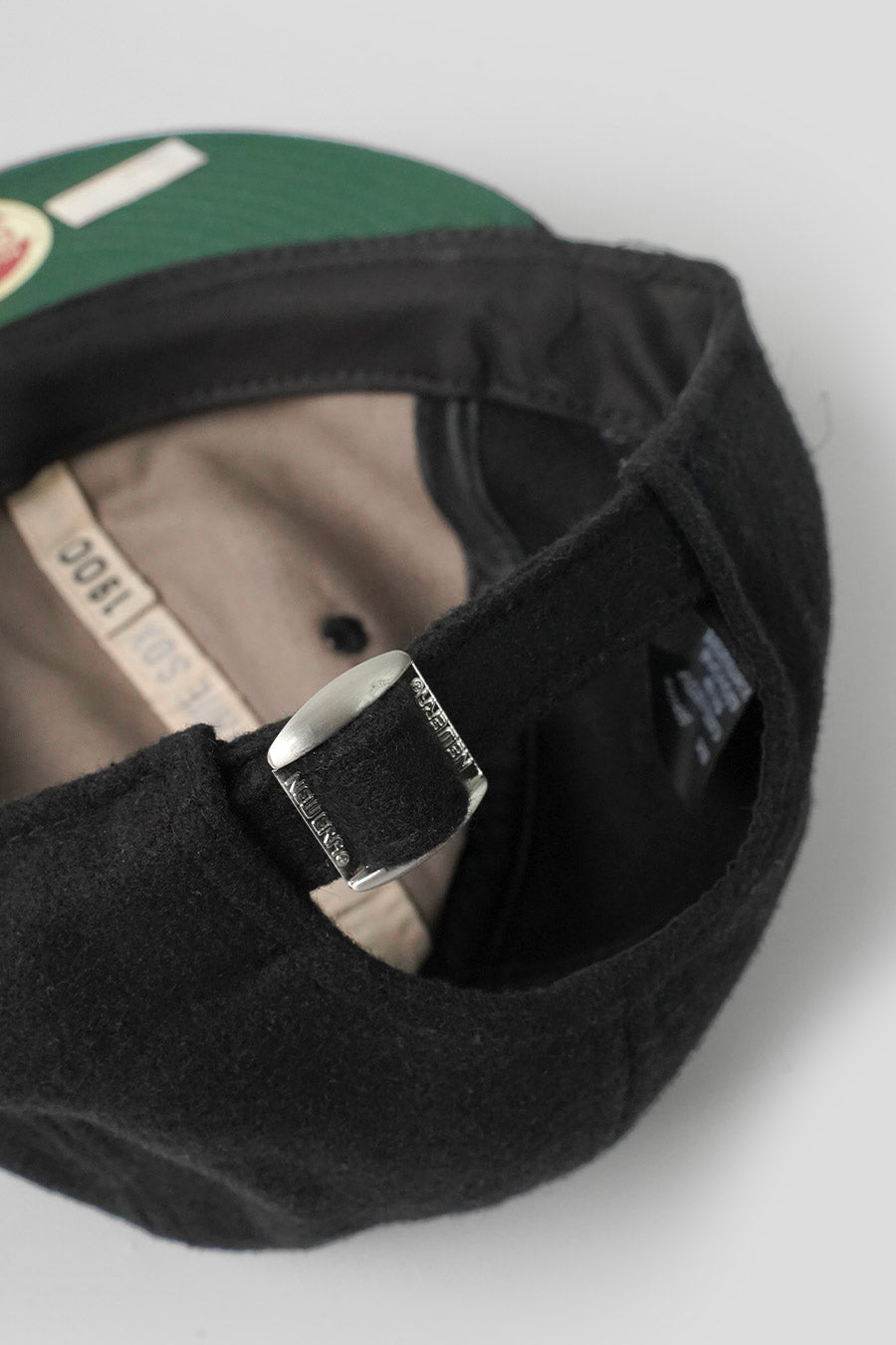 NEW ERA - CASQUETTE HERITAGE SERIES 9FIFTY CHICAGO CUBS NOIRE - LE LABO STORE