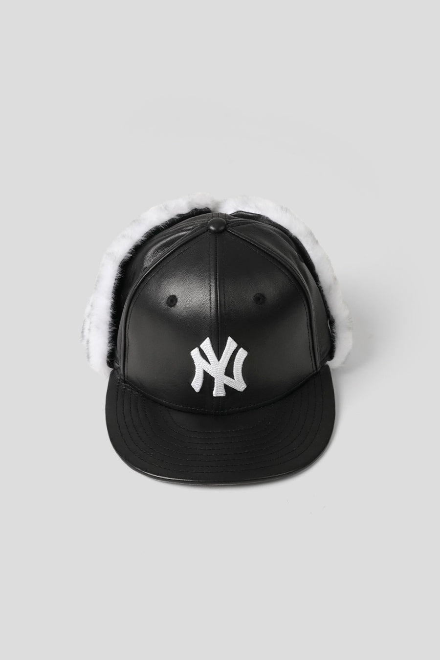 NEW ERA - CASQUETTE MLB NEW YORK YANKEES 59FIFTY EN CUIR ET FAUSSE FOURRURE NOIRE - LE LABO STORE