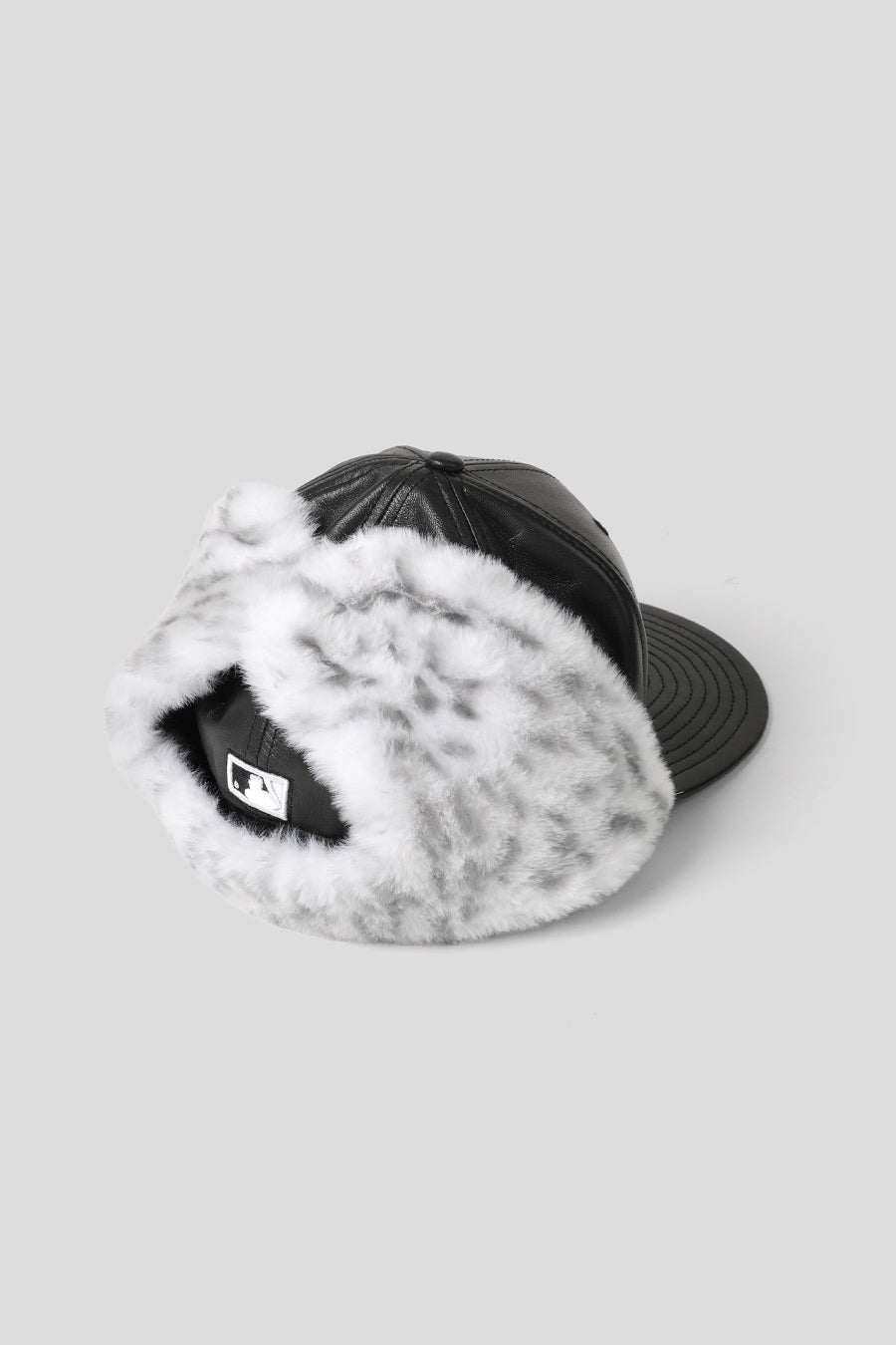 NEW ERA - CASQUETTE MLB NEW YORK YANKEES 59FIFTY EN CUIR ET FAUSSE FOURRURE NOIRE - LE LABO STORE