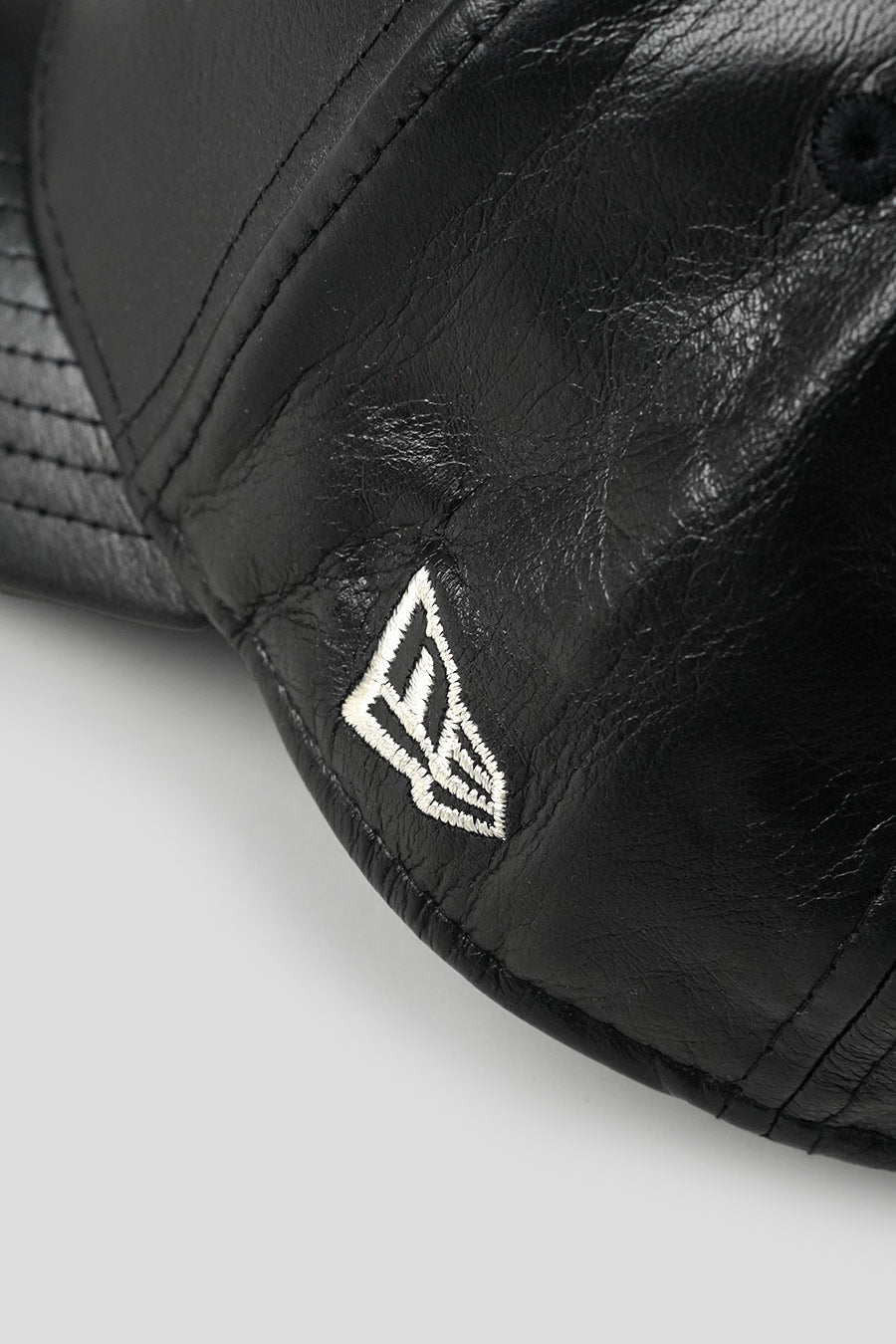 NEW ERA - CASQUETTE MLB NEW YORK YANKEES 9FORTY NOIRE - LE LABO STORE