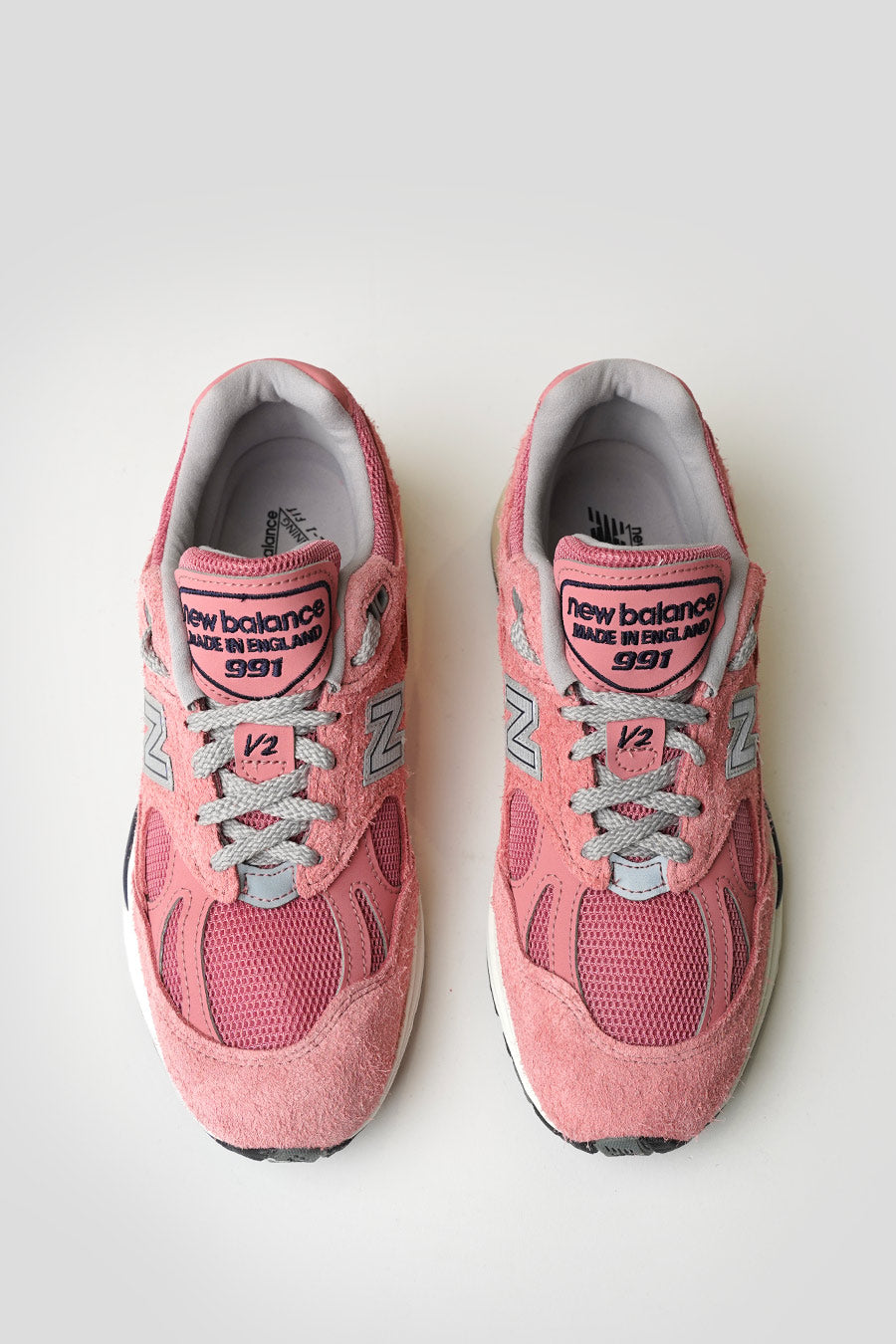 NEW BALANCE BRANDIED APRICOT AND NAVAL ACADEMY MADE IN UK 991V2