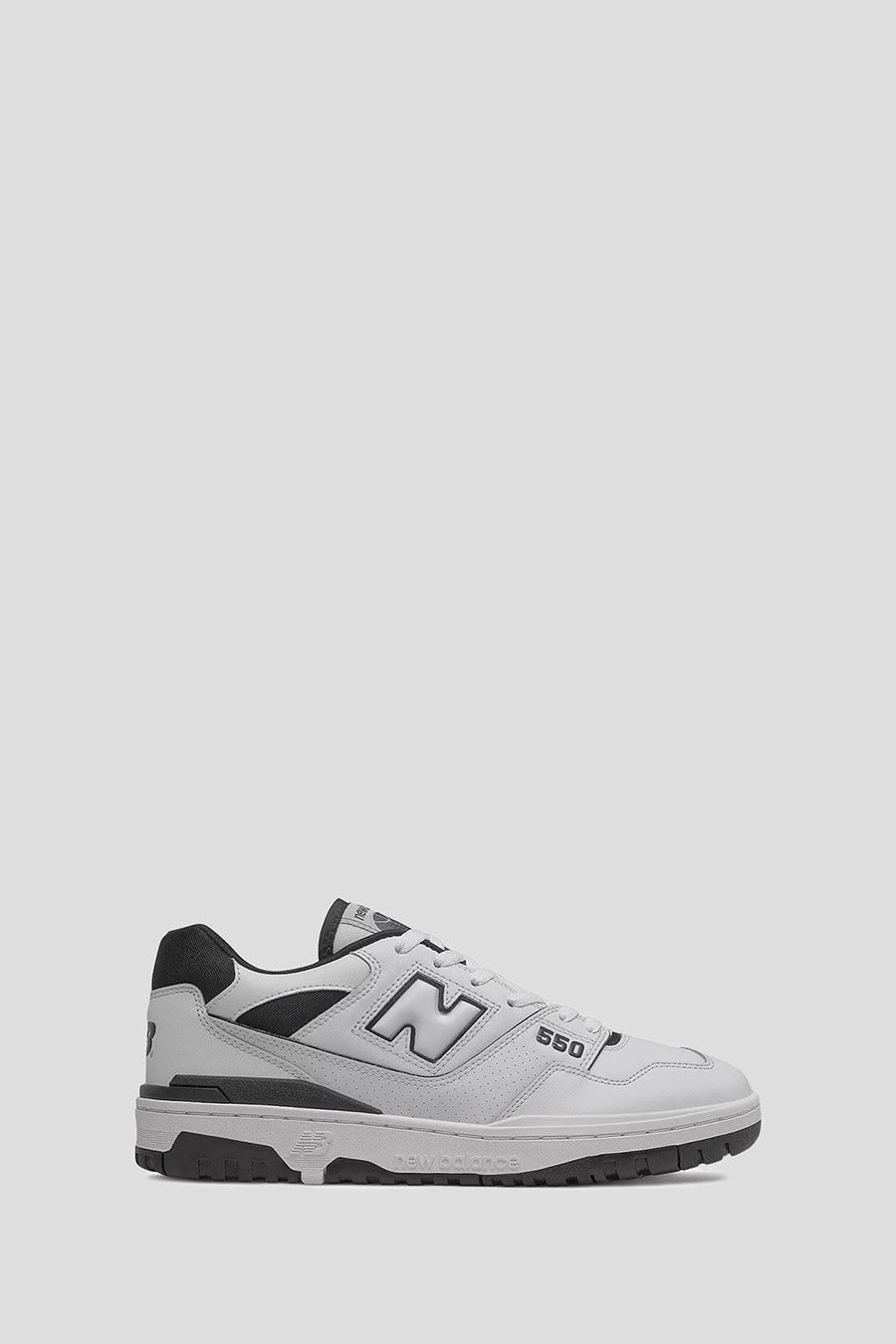 NEW BALANCE - WHITE AND BLACK 550 SNEAKERS - LE LABO STORE
