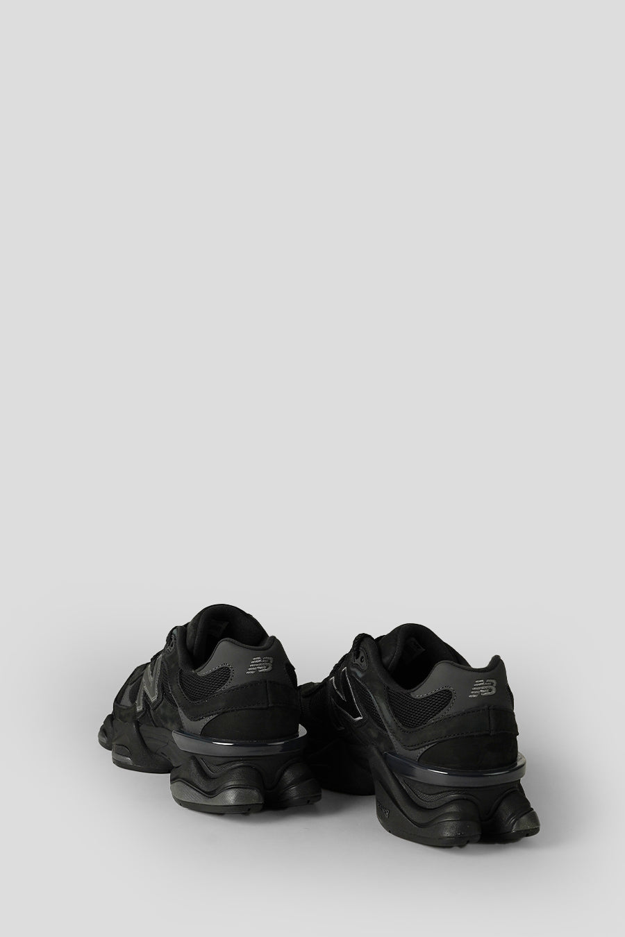 NEW BALANCE - SNEAKERS 9060 BLACK ET BLACK CEMENT - LE LABO STORE