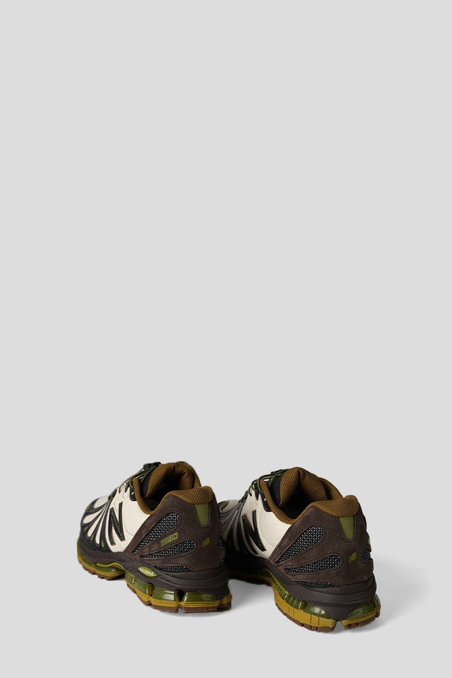 NEW BALANCE - SNEAKERS ABZORB 1890 LINEN, PUMPERNICKEL ET BASIL OIL - LE LABO STORE