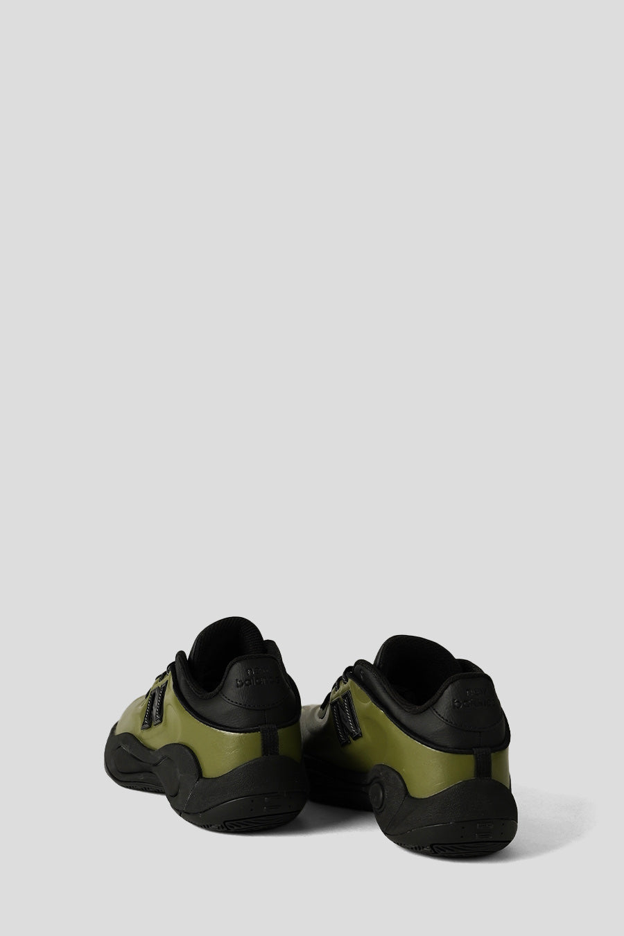 NEW BALANCE - SNEAKERS P400 SPORT GREEN ET BLACK - LE LABO STORE