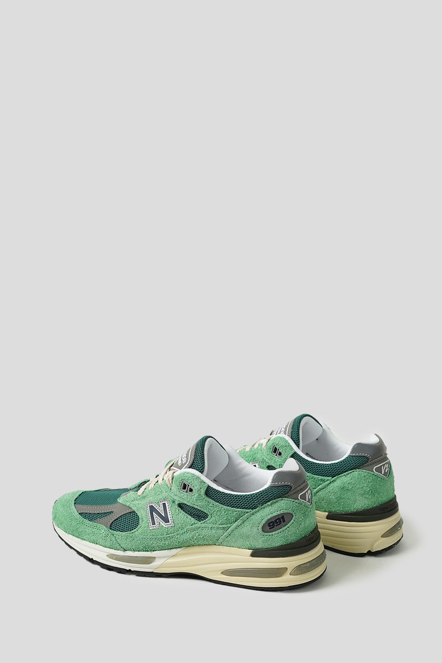NEW BALANCE - SNEAKERS MADE IN UK 991V2 MINERAL GREEN ET COMFREY - LE LABO STORE