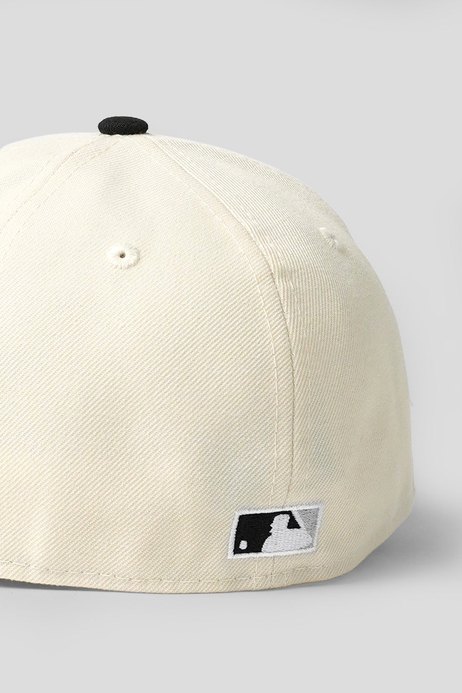 NEW ERA - CREAM AND BLACK NY YANKEES MLB LP 59FIFTY CAP - LE LABO STORE