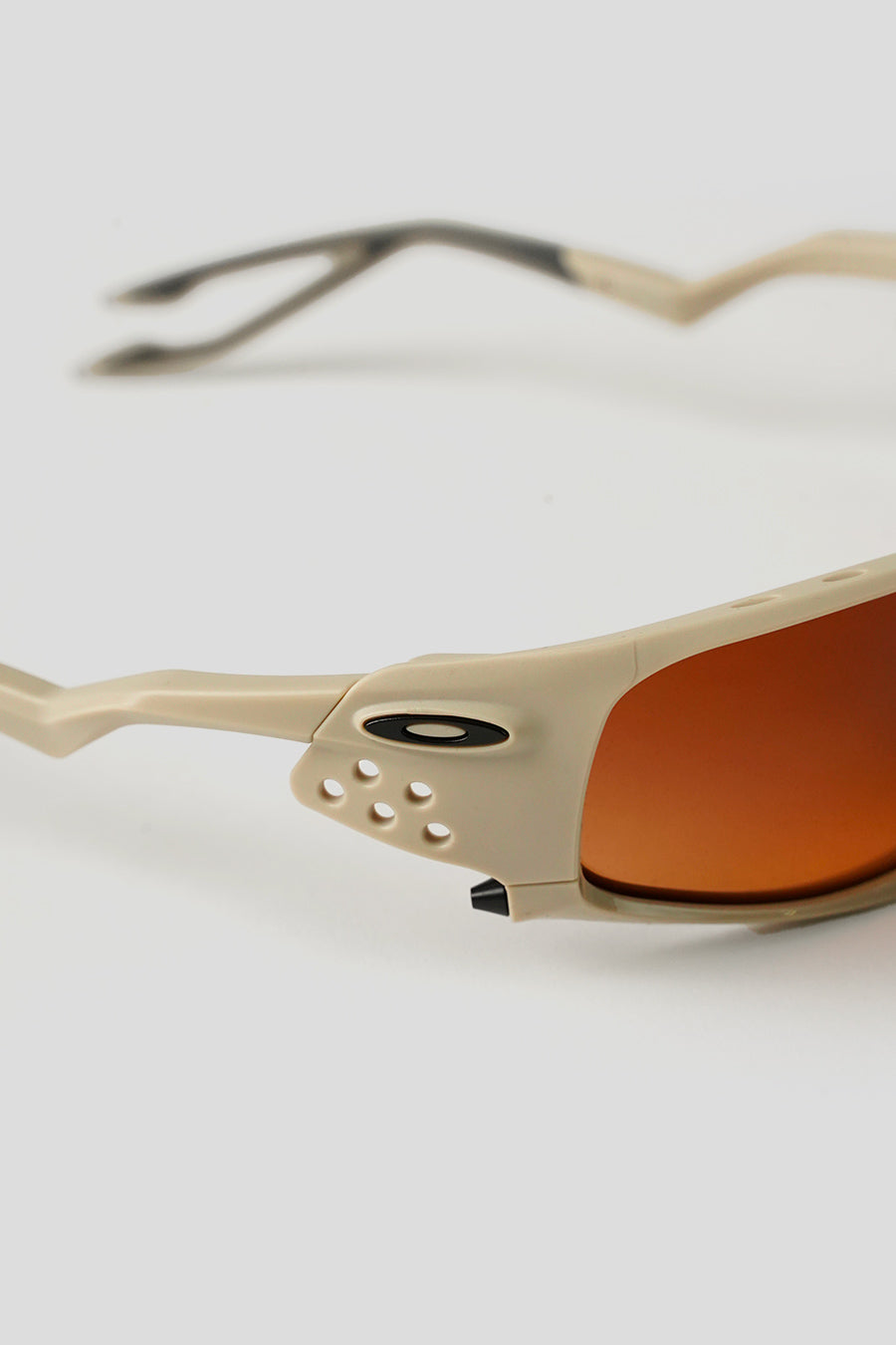 OAKLEY - LUNETTES PLANTARIS SQ MATTE SAND ET PRIZM BROWN GRADIENT - LE LABO STORE
