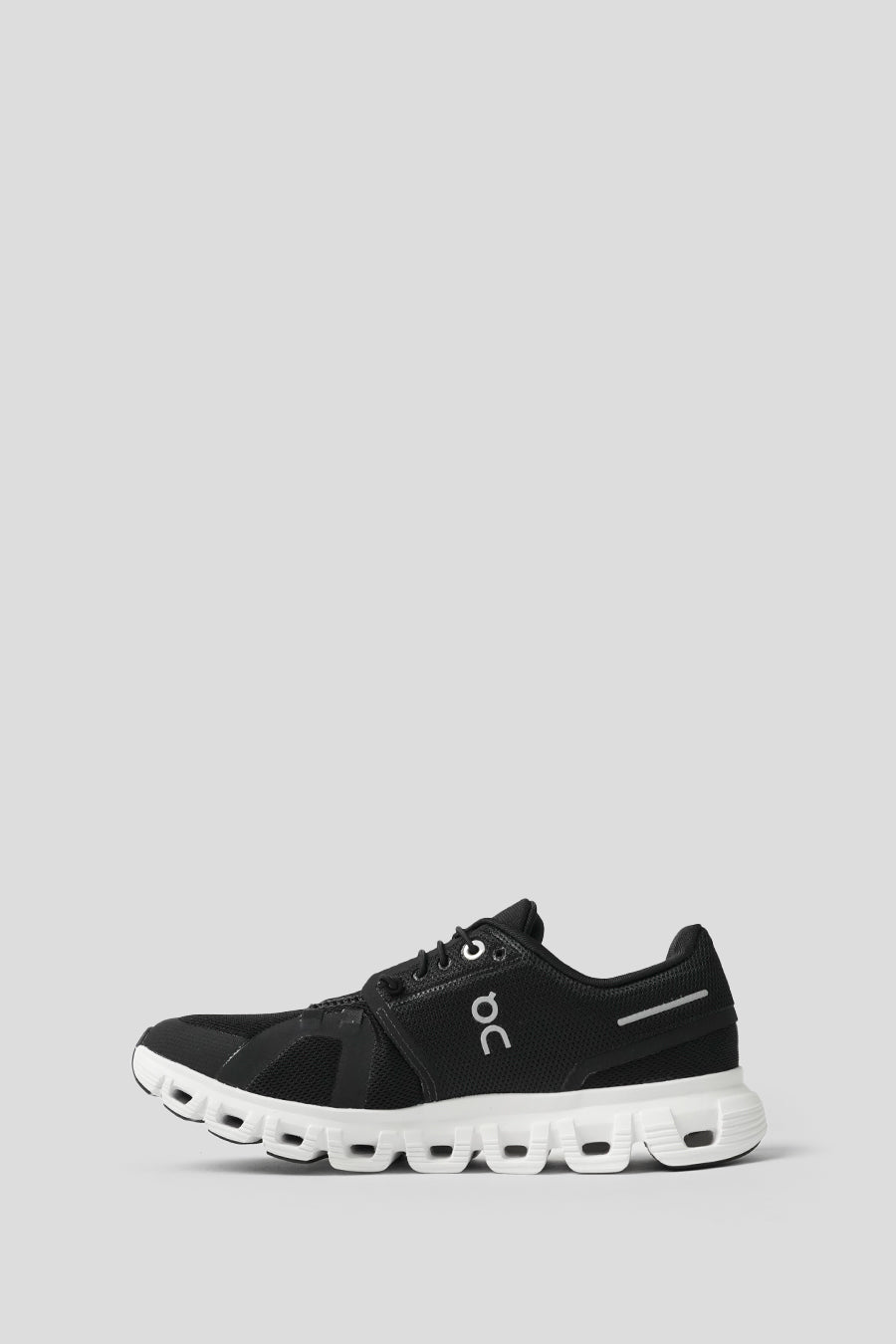 ON - SNEAKERS CLOUD 6 W BLACK ET WHITE - LE LABO STORE