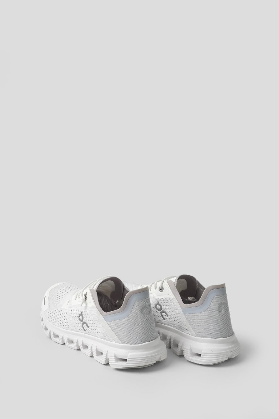 ON - SNEAKERS CLOUD 6 COAST WHITE ET GLACIER - LE LABO STORE