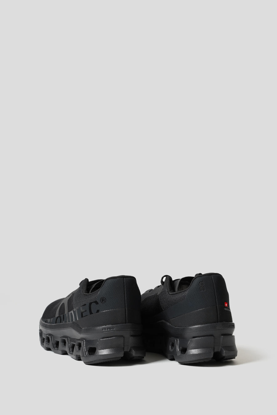 ON - SNEAKERS CLOUDMONSTER ALL BLACK - LE LABO STORE