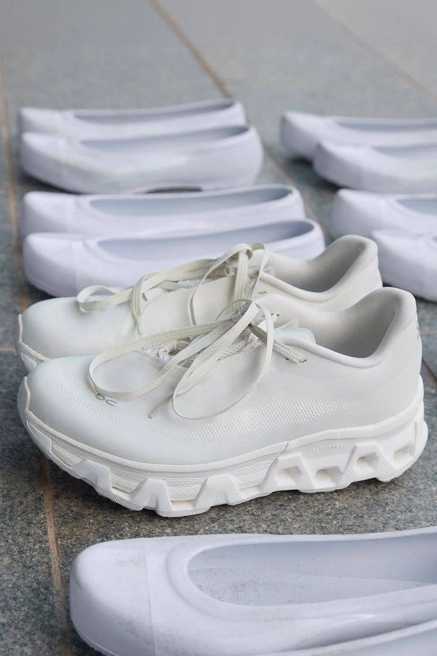 ON - SNEAKERS CLOUDMONSTER HYPER X PAF WHITE - LE LABO STORE