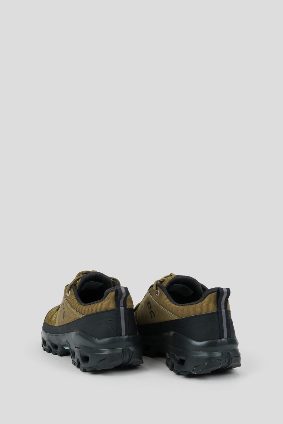 ON - HUNTER AND BLACK CLOUDROCK LOW WP SNEAKERS - LE LABO STORE
