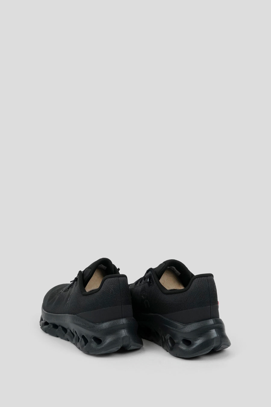 ON - ECLIPSE AND BLACK CLOUDTILT SNEAKERS - LE LABO STORE