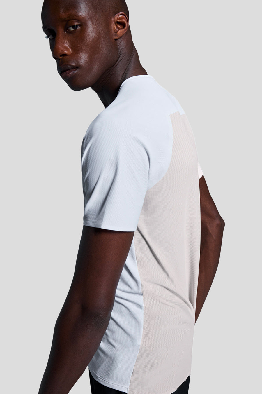 ON - WHITE AND SILVER PERFORMANCE T-SHIRT  - LE LABO STORE